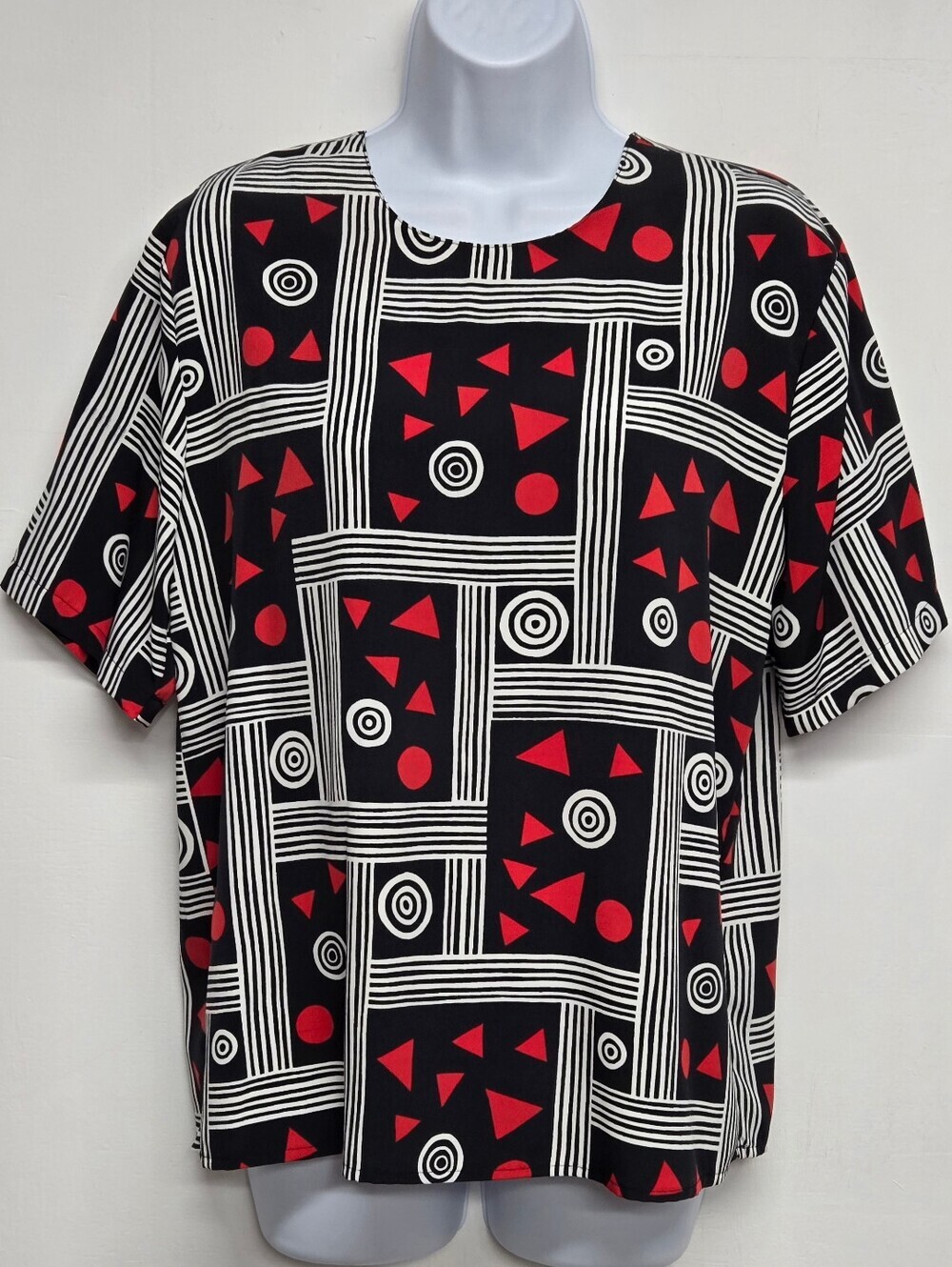 Modern Essentials S Top Flowy Polyester Geometric Print Short Sleeve